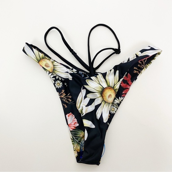 Agua Bendita Egle Moss Black Floral Reversible Swim Bikini Bottom - Picture 4 of 8